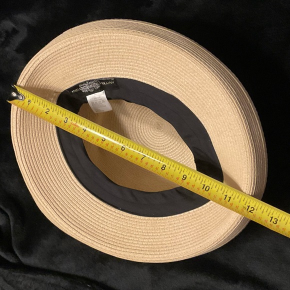 NWOT Angela & William Beige Straw Hat - Picture 8 of 9